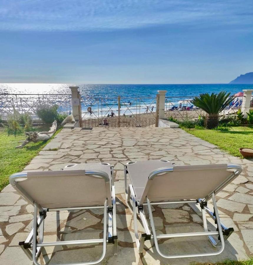 Nereides Apartments Агиос-Гордиос Экстерьер фото